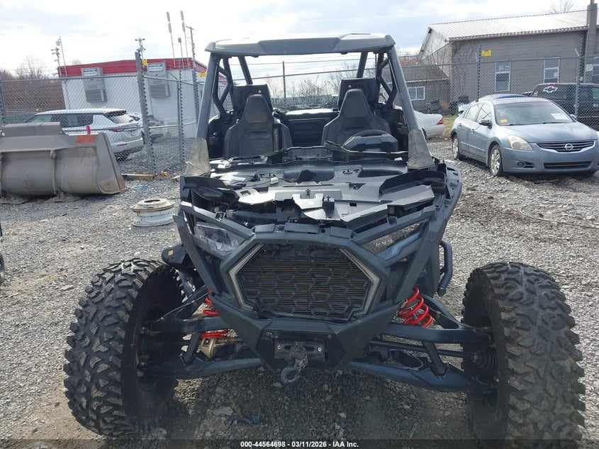 2025 Polaris Rzr VIN 3NSSPD923SG137799 IAAI salvage auction — RIGHT FRONT, Salvage Title, sold $10,500 on 2026-08-05 (photo 5)