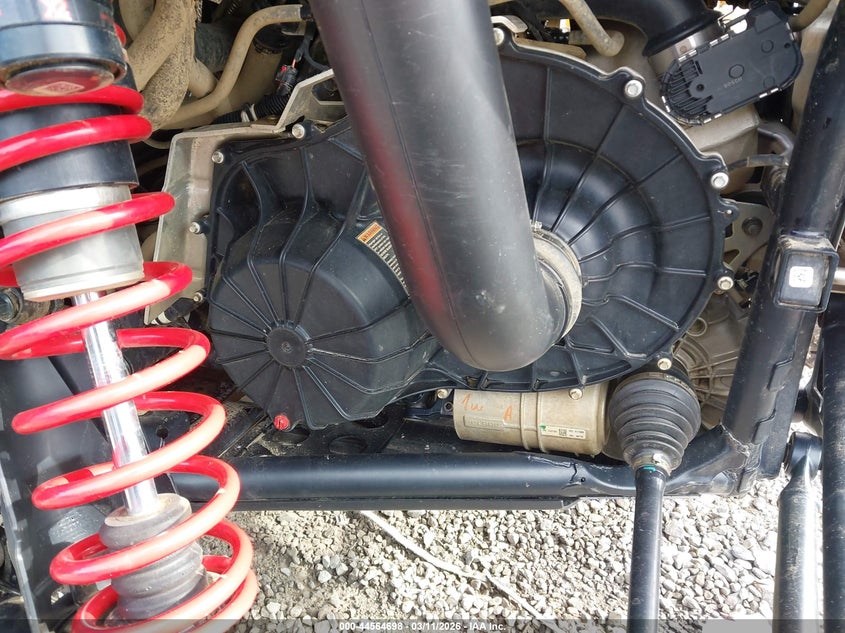 2025 Polaris Rzr VIN 3NSSPD923SG137799 IAAI salvage auction — RIGHT FRONT, Salvage Title, sold $10,500 on 2026-08-05 (photo 9)