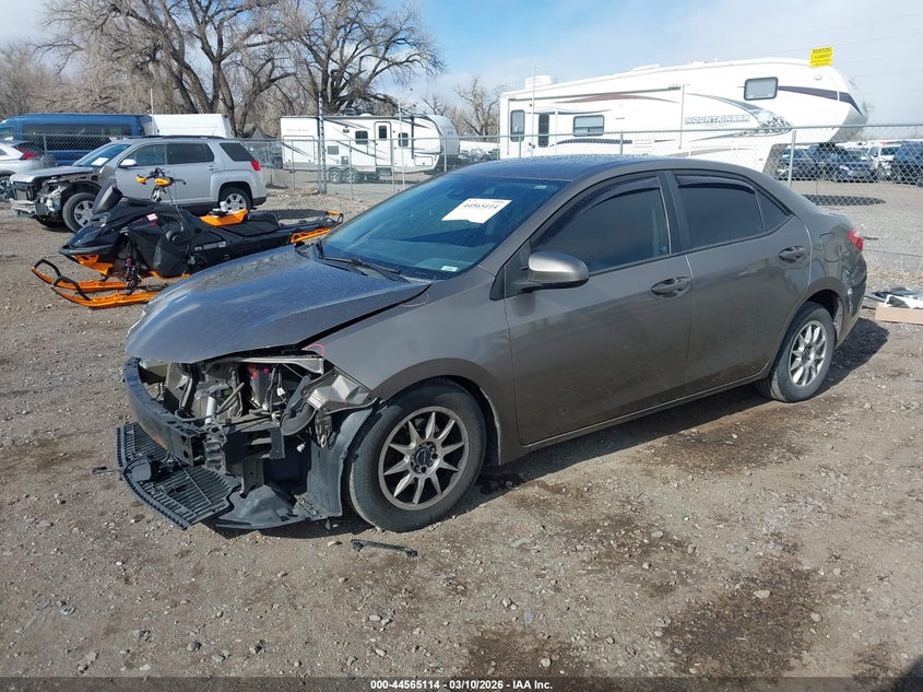 2017 Toyota Corolla VIN 5YFBPRHE3HP571041 IAAI salvage auction — RIGHT FRONT, Salvage Title, sold $2,550 on 2026-08-15 (photo 2)