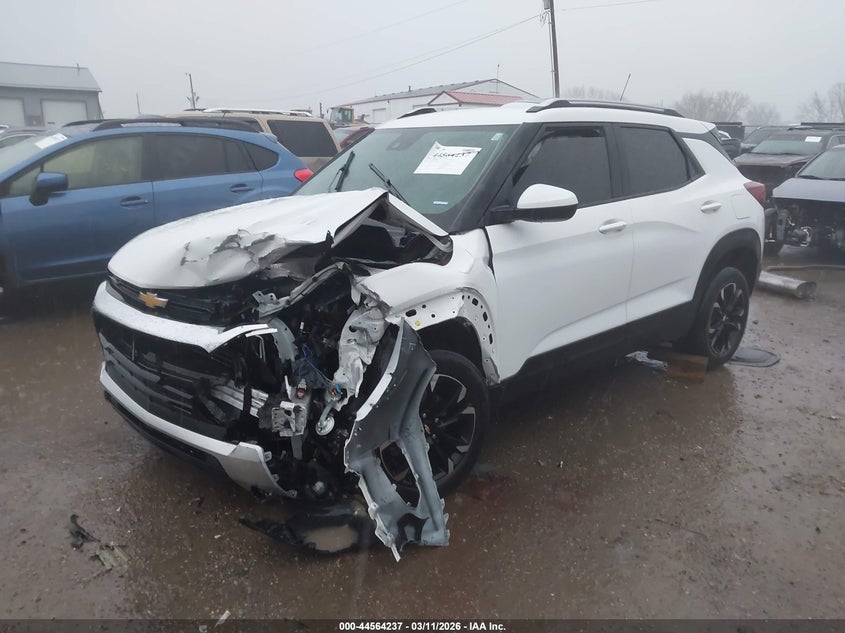 2023 Chevrolet Trailblazer VIN KL79MPS25PB089028 IAAI salvage auction — LEFT FRONT, Salvage Title, sold $1,800 on 2026-07-22 (photo 2)