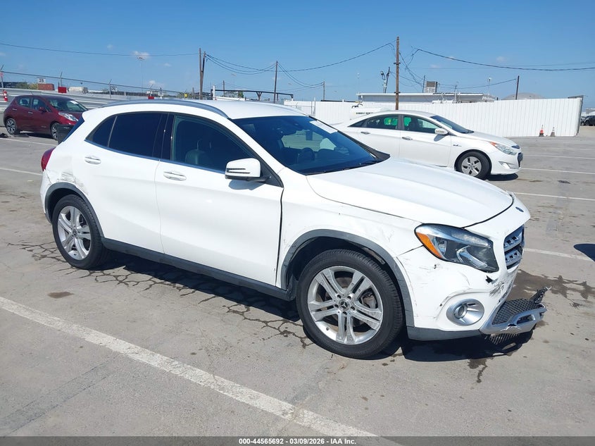 2020 Mercedes-benz Gla-klasse VIN WDCTG4EB7LJ650219 IAAI salvage auction — RIGHT SIDE, Salvage Title, sold $1,900 on 2026-07-15 (photo 1)