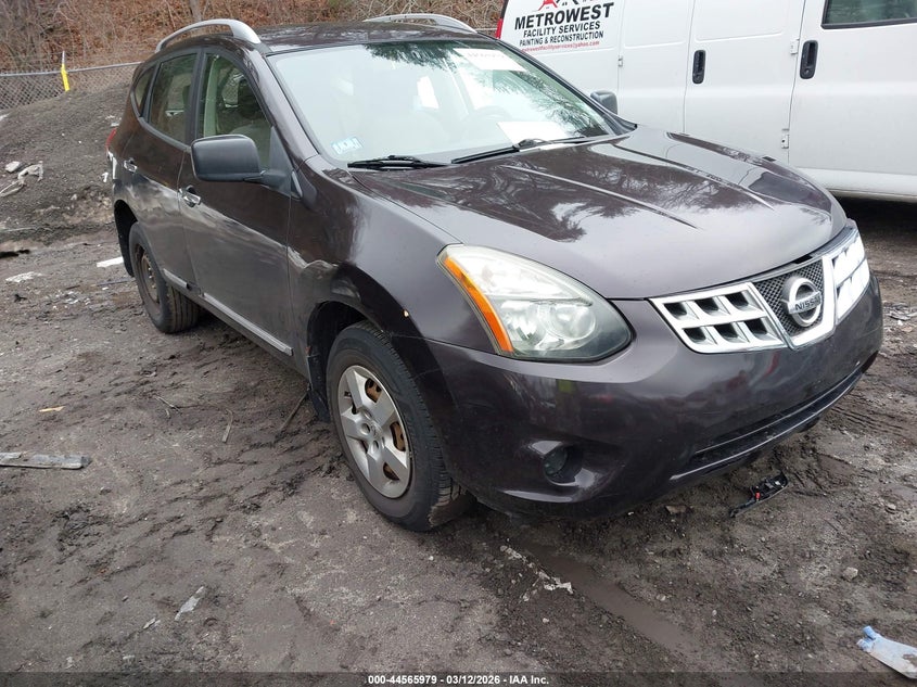 2015 Nissan Rogue VIN JN8AS5MT4FW673870 IAAI salvage auction — LEFT FRONT, Salvage Title, sold $425 on 2026-07-28 (photo 1)