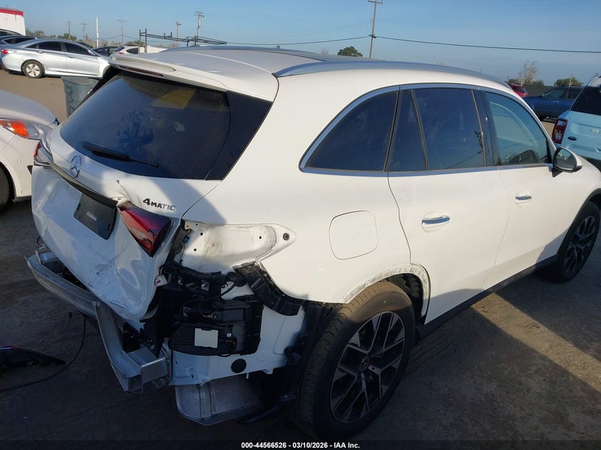 2025 Mercedes-benz Glc VIN W1NKM5GB5SF296692 IAAI salvage auction — REAR END, Salvage Title, sold $30,850 on 2026-07-09 (photo 4)