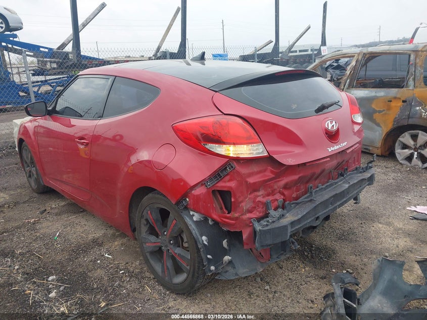2017 Hyundai Veloster VIN KMHTC6AD2HU322180 IAAI salvage auction — REAR END, Clear (Oklahoma), sold $1,400 on 2026-07-09 (photo 3)