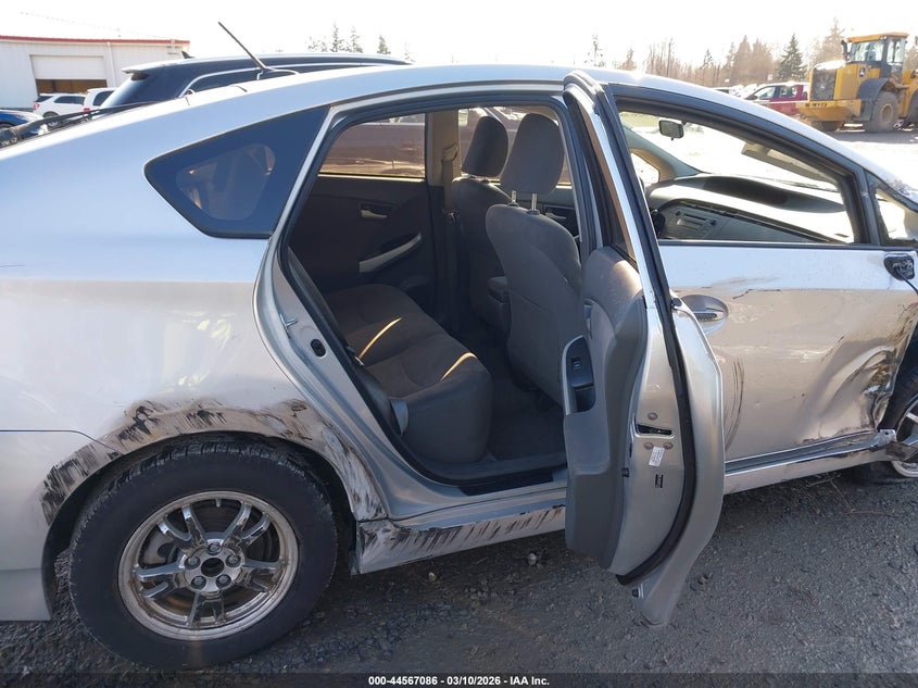 2011 Toyota Prius VIN JTDKN3DU0B5252104 IAAI salvage auction — RIGHT SIDE, Bill Of Sale (Washington), sold $725 on 2026-07-22 (photo 8)