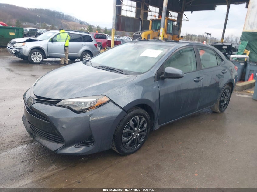 2018 Toyota Corolla VIN 5YFBURHE0JP798086 IAAI salvage auction — RIGHT SIDE, Salvage (Pennsylvania), sold $2,200 on 2026-07-15 (photo 2)