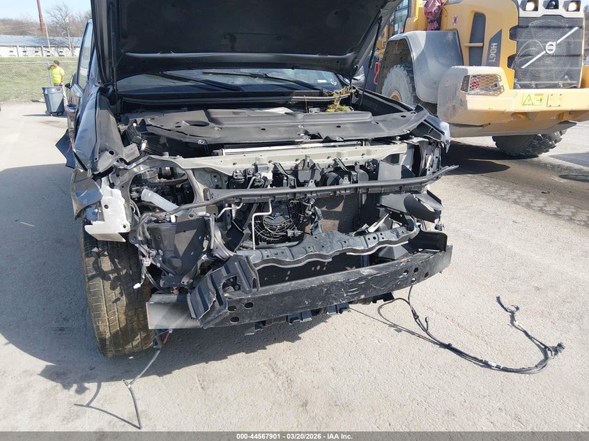 2019 Lexus Gx VIN JTJBM7FXXK5232425 IAAI salvage auction — ALL OVER, Salvage (Missouri), sold $11,100 on 2026-07-28 (photo 6)