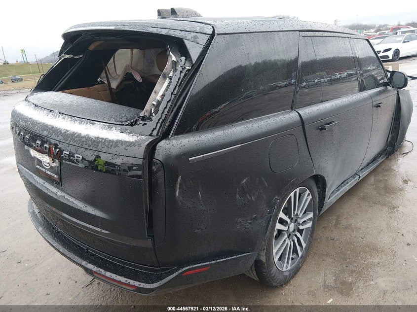 2023 Land rover RANGE ROVER VIN SALKPBE79PA023067 IAAI salvage auction — ROLLOVER, Salvage Title, sold $23,500 on 2026-07-09 (photo 4)