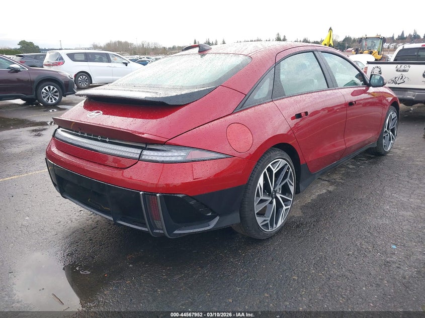 2024 Hyundai Ioniq 6 VIN KMHM34AC6RA080271 IAAI salvage auction — SIDE, Salvage Title, sold $10,700 on 2026-08-27 (photo 4)