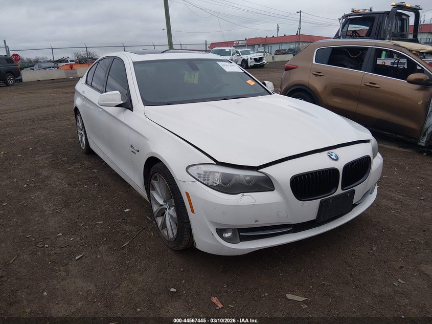 2011 BMW 5er VIN WBAFU7C50BC777548 IAAI salvage auction — MECHANICAL, Clear (Tennessee), sold $650 on 2026-07-23 (photo 1)