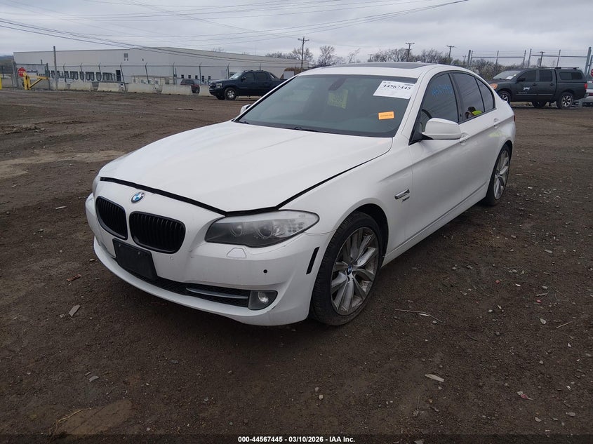 2011 BMW 5er VIN WBAFU7C50BC777548 IAAI salvage auction — MECHANICAL, Clear (Tennessee), sold $650 on 2026-07-23 (photo 2)