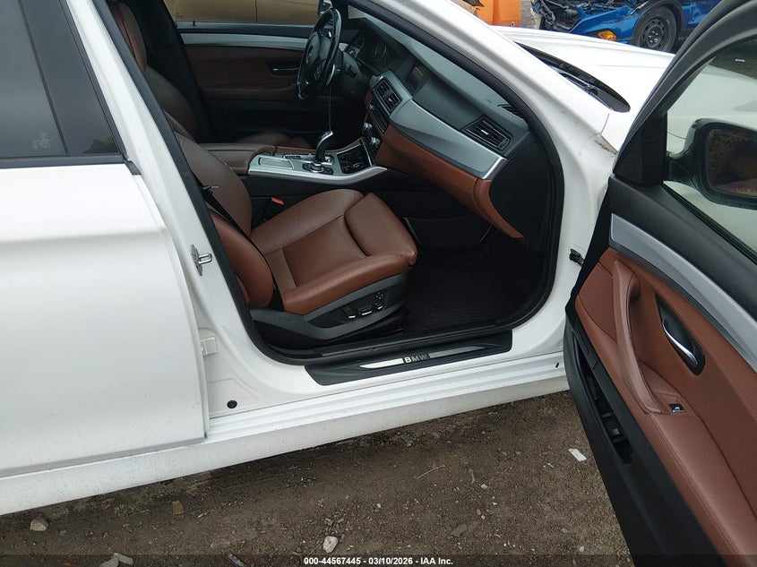 2011 BMW 5er VIN WBAFU7C50BC777548 IAAI salvage auction — MECHANICAL, Clear (Tennessee), sold $650 on 2026-07-23 (photo 5)