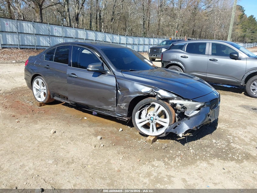 2013 BMW 3er VIN WBA3A9C51DF686006 IAAI salvage auction — SIDE, Salvage Title, sold $1,200 on 2026-07-31 (photo 1)