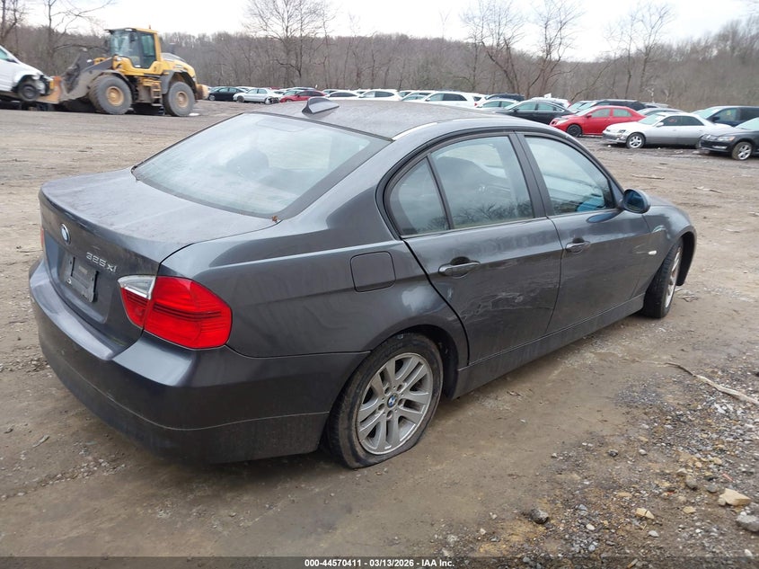 2006 BMW 3er VIN WBAVD135X6KT79218 IAAI salvage auction — MECHANICAL, Clear (Pennsylvania), sold $300 on 2026-07-14 (photo 4)