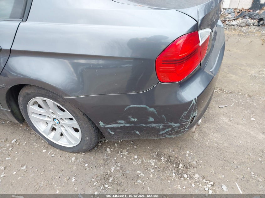 2006 BMW 3er VIN WBAVD135X6KT79218 IAAI salvage auction — MECHANICAL, Clear (Pennsylvania), sold $300 on 2026-07-14 (photo 6)
