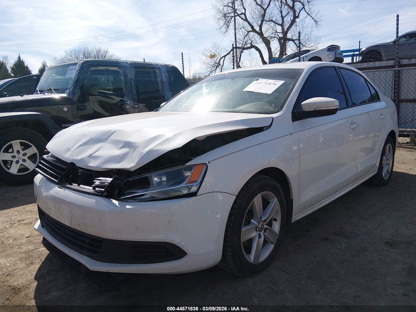 2012 Volkswagen Jetta VIN 3VW3L7AJ3CM014672 IAAI salvage auction — FRONT END, Clear (Oklahoma), sold $750 on 2026-07-09 (photo 2)