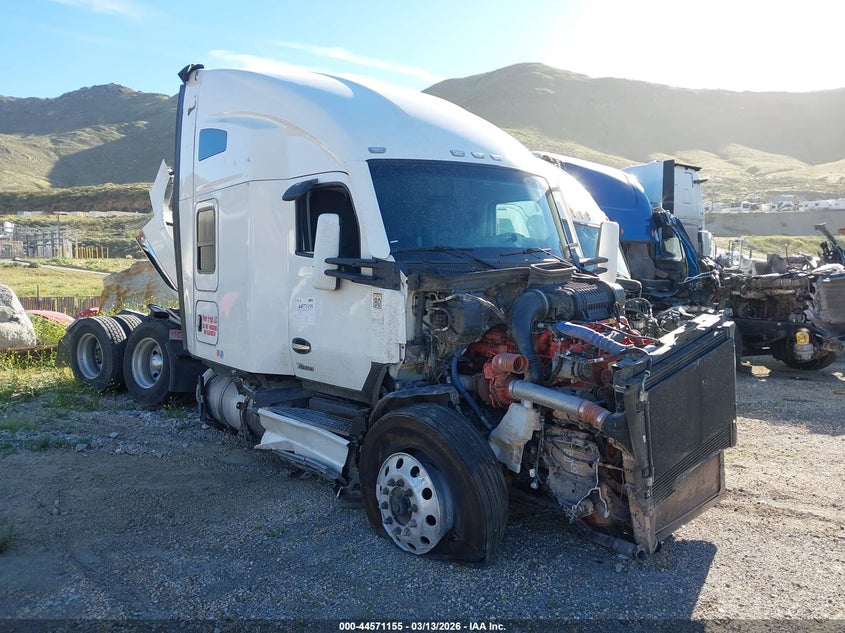 2024 Kenworth T680 VIN 1XKYD49X5RJ319534 — IAAI salvage auction photo