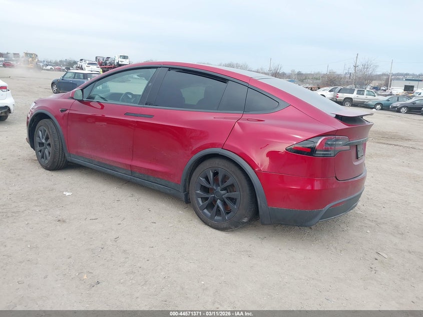 2023 Tesla Model x VIN 7SAXCAE52PF426643 IAAI salvage auction — RIGHT REAR, Salvage Title, sold $22,400 on 2026-08-20 (photo 3)