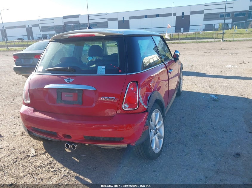 2006 Mini Cooper VIN WMWRE33506TL18660 IAAI salvage auction — REAR END, Salvage (Texas), sold $700 on 2026-07-21 (photo 4)