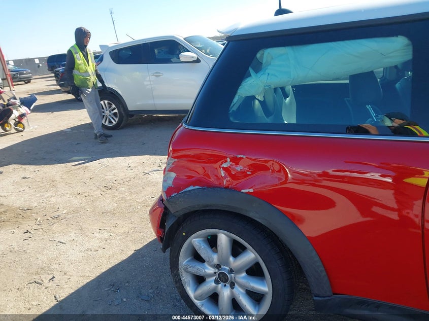 2006 Mini Cooper VIN WMWRE33506TL18660 IAAI salvage auction — REAR END, Salvage (Texas), sold $700 on 2026-07-21 (photo 6)
