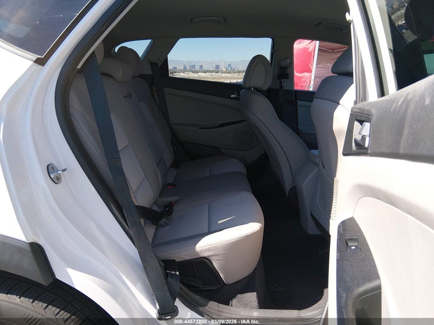 2016 Hyundai Tucson VIN KM8J33A40GU091722 IAAI salvage auction — FRONT END, Salvage Title, sold $1,100 on 2026-07-24 (photo 8)