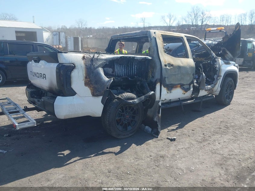 2026 Toyota Tundra VIN 5TFLA5DB1TX339512 IAAI salvage auction — TOTAL BURN, Salvage Title, sold $825 on 2026-07-07 (photo 4)
