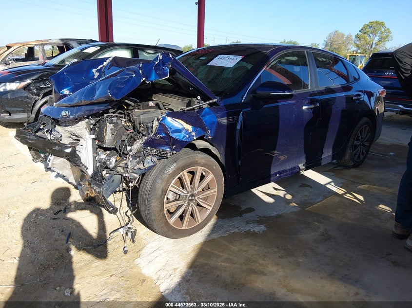2019 Kia Optima VIN 5XXGT4L31KG368899 IAAI salvage auction — UNKNOWN, Rebuildable (Florida), sold $500 on 2026-07-28 (photo 2)