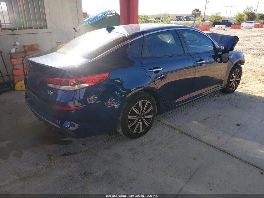 2019 Kia Optima VIN 5XXGT4L31KG368899 IAAI salvage auction — UNKNOWN, Rebuildable (Florida), sold $500 on 2026-07-28 (photo 4)