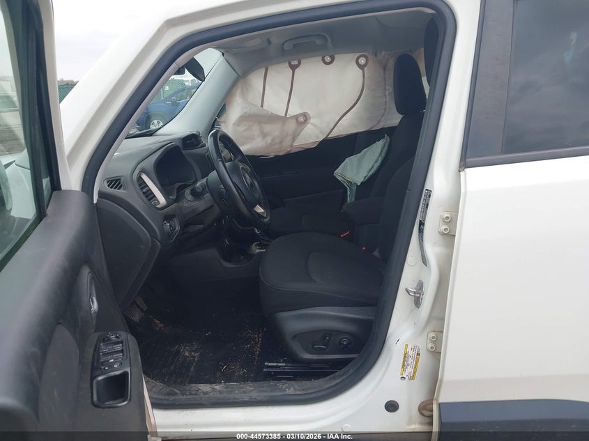 2015 Jeep Renegade VIN ZACCJABT1FPC31516 IAAI salvage auction — SIDE, Salvage Title, sold $1,500 on 2026-08-11 (photo 5)