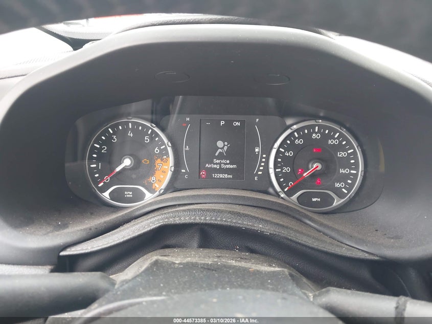 2015 Jeep Renegade VIN ZACCJABT1FPC31516 IAAI salvage auction — SIDE, Salvage Title, sold $1,500 on 2026-08-11 (photo 7)