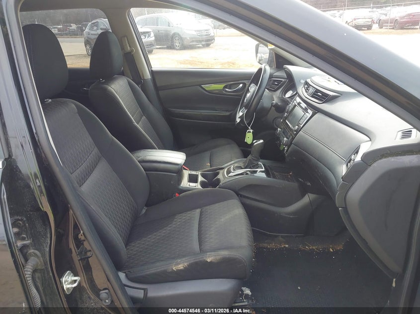2020 Nissan Rogue VIN JN8AT2MV1LW113541 IAAI salvage auction — LEFT SIDE, Salvage Title, sold $1,100 on 2026-07-30 (photo 5)