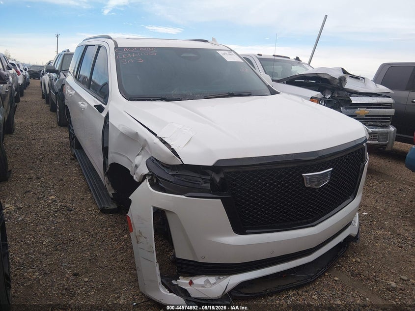 2021 Cadillac Escalade VIN 1GYS4GKL2MR368382 — IAAI salvage auction photo