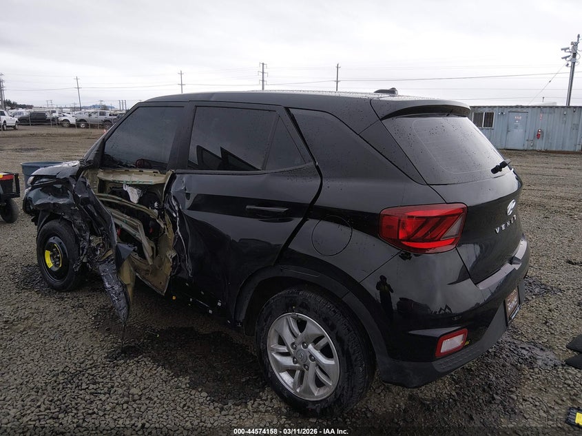 2023 Hyundai Venue VIN KMHRB8A38PU219523 IAAI salvage auction — LEFT SIDE, Salvage (Oregon), sold $2,975 on 2026-07-27 (photo 3)