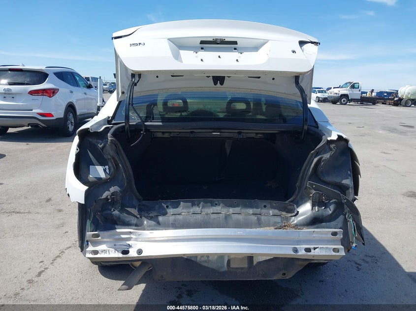 2003 Saturn Ion VIN 1G8AJ52FX3Z186625 IAAI salvage auction — FRONT & REAR, Salvage (Texas), sold $300 on 2026-07-09 (photo 6)