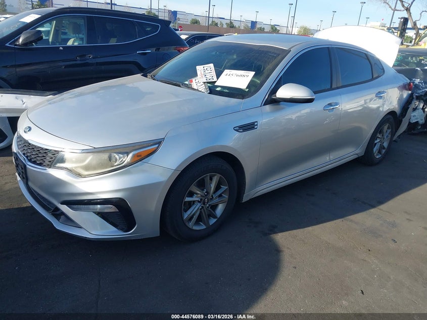 2019 Kia Optima VIN 5XXGT4L33KG297656 IAAI salvage auction — REAR END, Salvage Title, sold $2,850 on 2026-07-10 (photo 2)