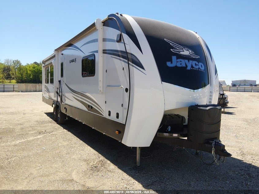 2023 Jayco 33ft 330rsts eagle VIN 1UJBA0BV7P1EF0083 IAAI salvage auction — ROOF, Salvage (Louisiana), sold $11,400 on 2026-07-20 (photo 1)