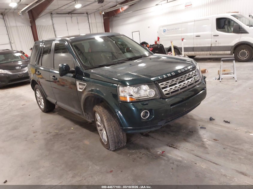 2014 Land rover Lr2 VIN SALFR2BG4EH389040 IAAI salvage auction — NORMAL WEAR, Salvage Title, sold $300 on 2026-07-08 (photo 1)