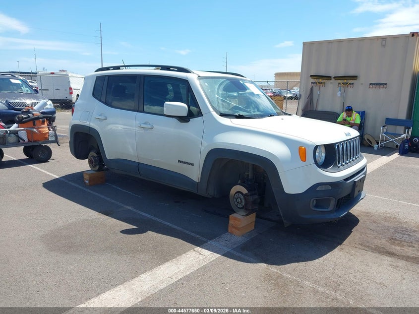 2016 Jeep Renegade VIN ZACCJABTXGPD37268 IAAI salvage auction — REAR END, Salvage Title, sold $125 on 2026-08-18 (photo 1)