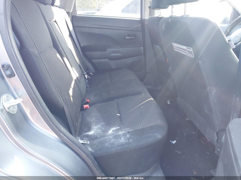 2016 Mitsubishi Outlander VIN JA4AR3AU3GZ053434 IAAI salvage auction — FRONT END, Salvage (Massachusetts), sold $825 on 2026-07-28 (photo 8)