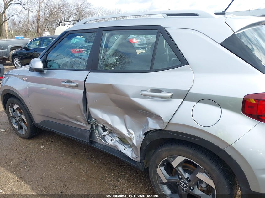 2026 Hyundai Venue VIN KMHRC8A39TU425716 IAAI salvage auction — SIDE, Salvage Title, sold $25 on 2026-07-11 (photo 6)