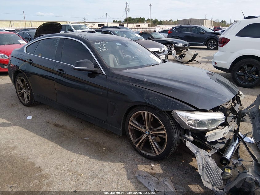 2017 BMW VIN WBA4F7C52HG786271 IAAI salvage auction — FRONT END, Salvage Title, sold $2,575 on 2026-07-22 (photo 1)