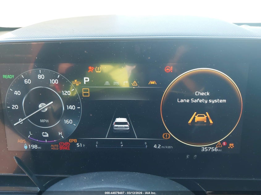 2024 Kia Niro VIN KNDCR3L12R5108600 IAAI salvage auction — FRONT & REAR, Salvage Title, sold $7,800 on 2026-07-06 (photo 7)