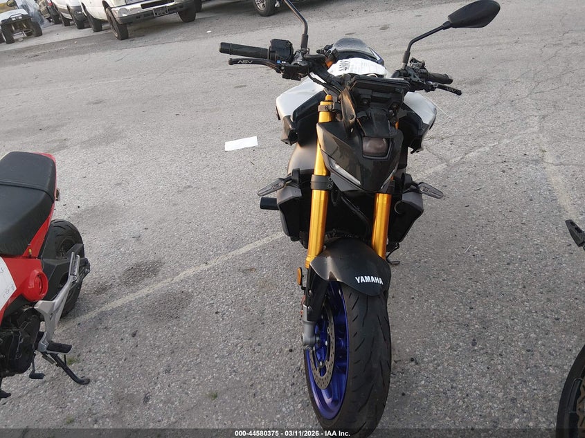 2025 Yamaha Mt VIN JYARN95Y1SA000447 IAAI salvage auction — FRONT END, Salvage Title, sold $1,150 on 2026-07-23 (photo 5)