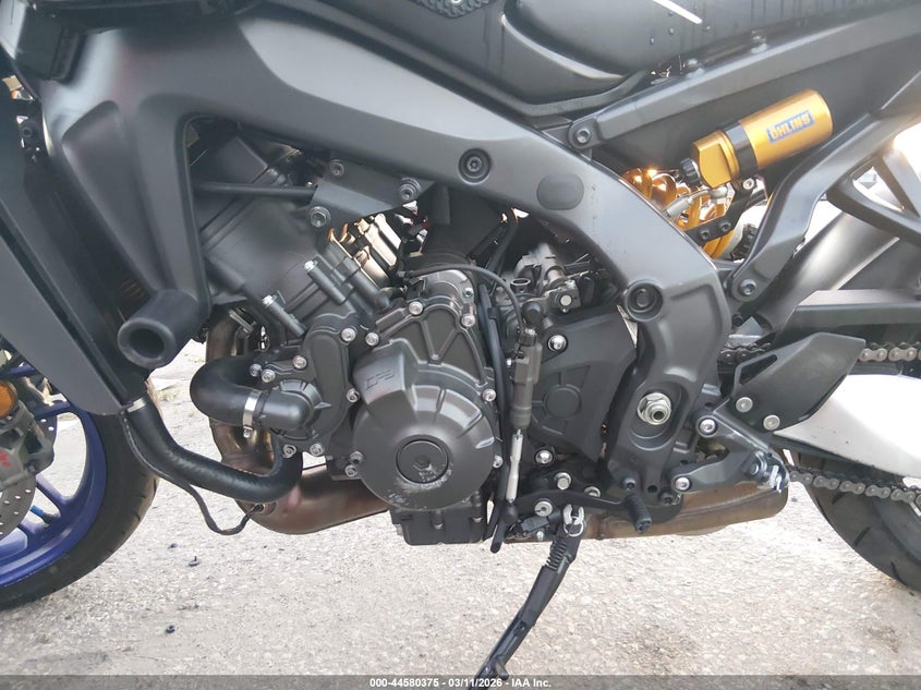 2025 Yamaha Mt VIN JYARN95Y1SA000447 IAAI salvage auction — FRONT END, Salvage Title, sold $1,150 on 2026-07-23 (photo 9)