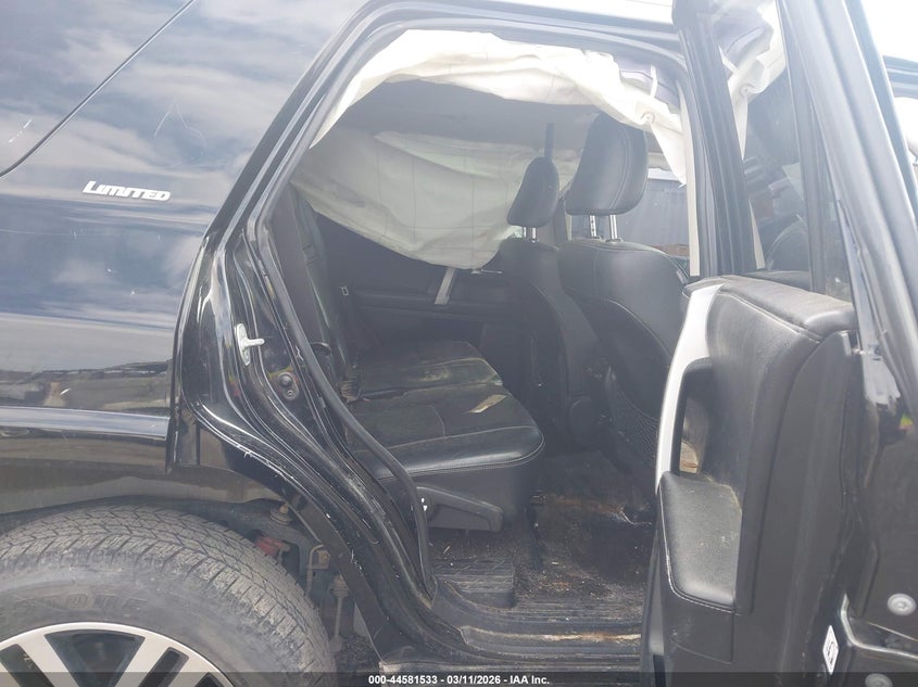 2018 Toyota 4runner VIN JTEBU5JR2J5515802 IAAI salvage auction — FRONT & REAR, Salvage Title, sold $10,600 on 2026-07-26 (photo 8)