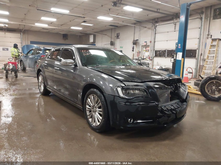 2013 Chrysler 300c VIN 2C3CCAKG8DH708491 — IAAI salvage auction photo