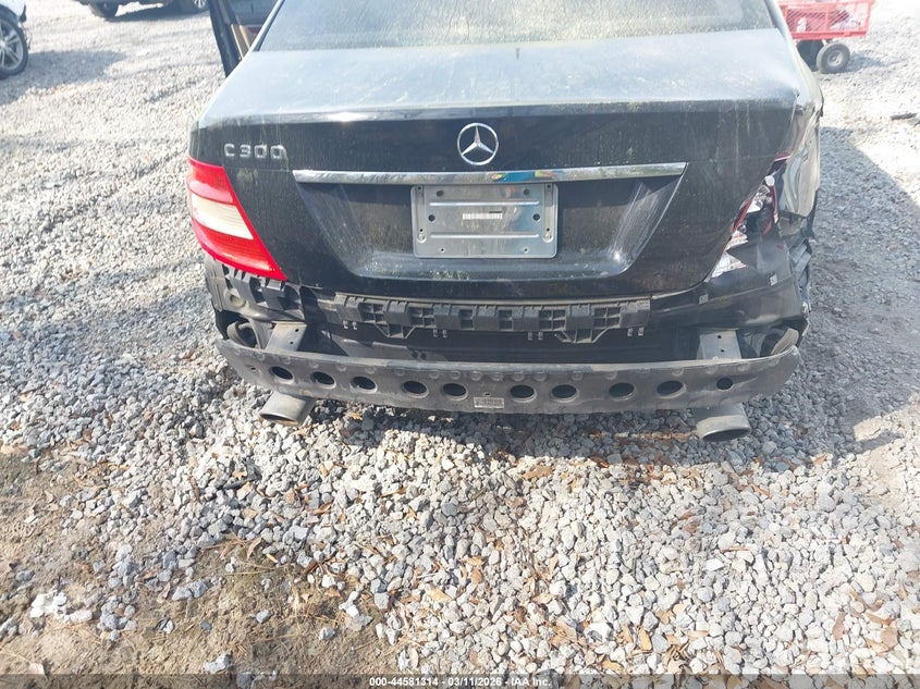 2011 Mercedes-benz C-klasse VIN WDDGF5EB4BA449642 IAAI salvage auction — REAR END, Salvage (South Carolina), sold $750 on 2026-07-28 (photo 6)