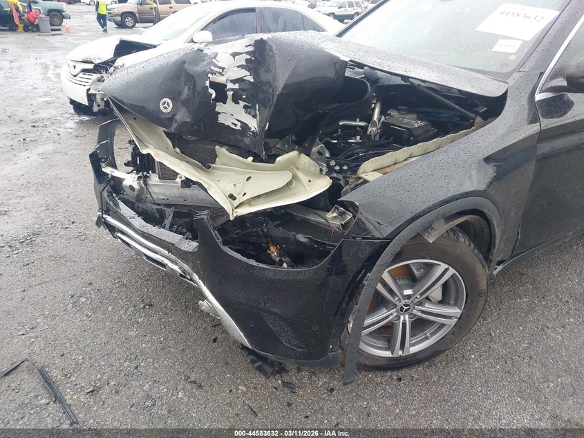 2021 Mercedes-benz Glc VIN W1N0G8DB0MV266982 IAAI salvage auction — FRONT END, Salvage Title, sold $25 on 2026-07-29 (photo 6)