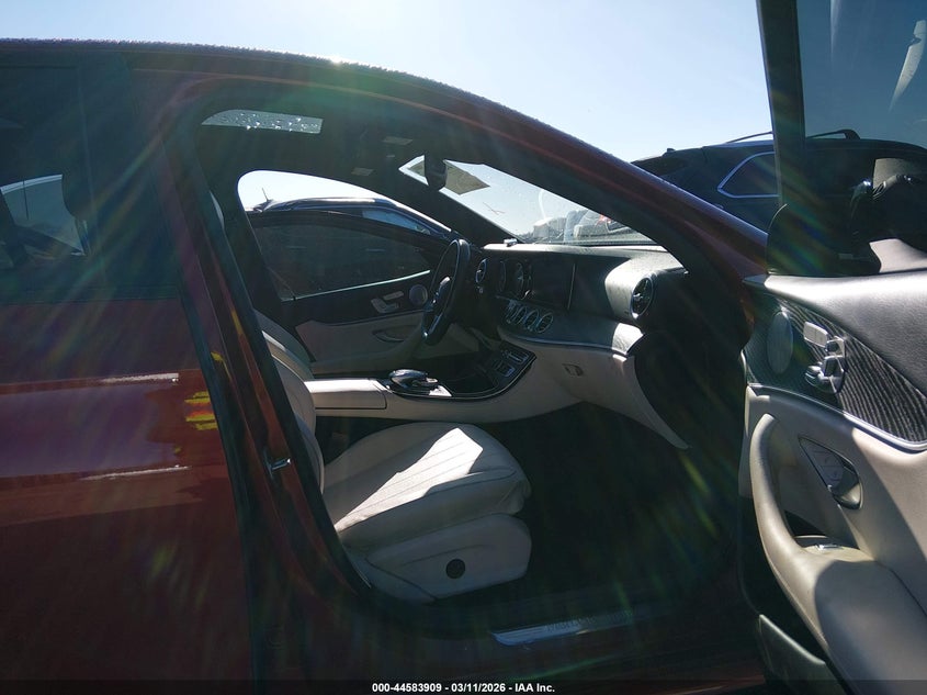 2019 Mercedes-benz E-klasse VIN WDDZF4KB0KA585807 IAAI salvage auction — LEFT SIDE, Salvage (Colorado), sold $10,100 on 2026-07-28 (photo 5)
