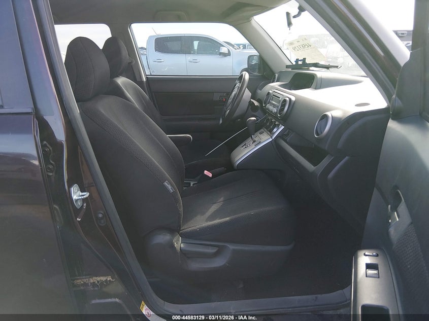 2009 Scion Xb VIN JTLKE50E391081266 IAAI salvage auction — WATER/FLOOD, Salvage (Texas), sold $500 on 2026-07-14 (photo 5)
